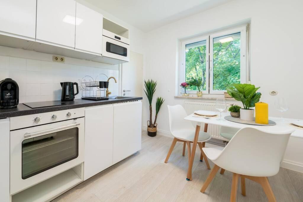 Eg Rechts -Wunderschone 80M² Grosse 3-Zimmer City Wohnung Nahe Salzburg Freilassing Esterno foto