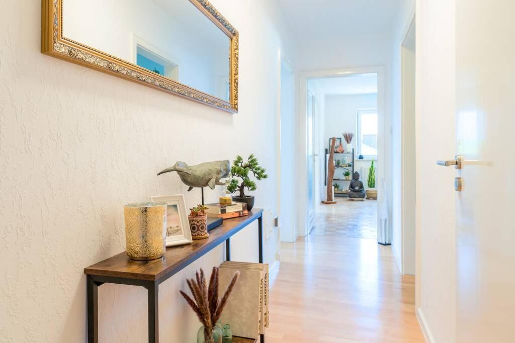 Eg Rechts -Wunderschone 80M² Grosse 3-Zimmer City Wohnung Nahe Salzburg Freilassing Esterno foto